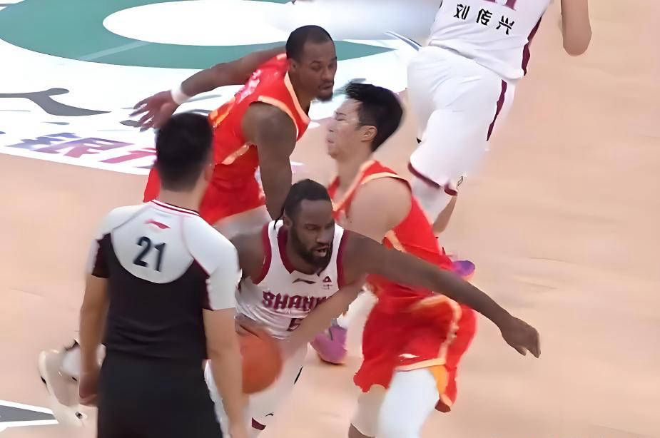 迈阿密热火迎CBA常规赛关键赛，窗口期状态回暖，更衣室稳定，年轻球员得到机会的简单介绍