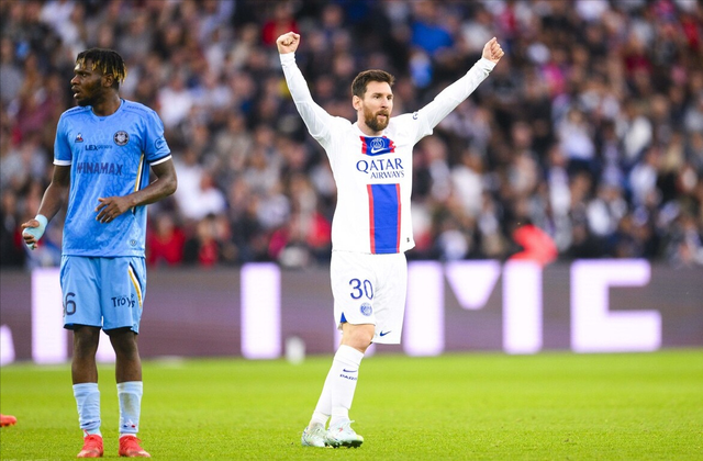 冲刺阶段体能课后，达拉斯独行侠远射贴柱备战法甲，话题不断，赛程密集仍需轮换