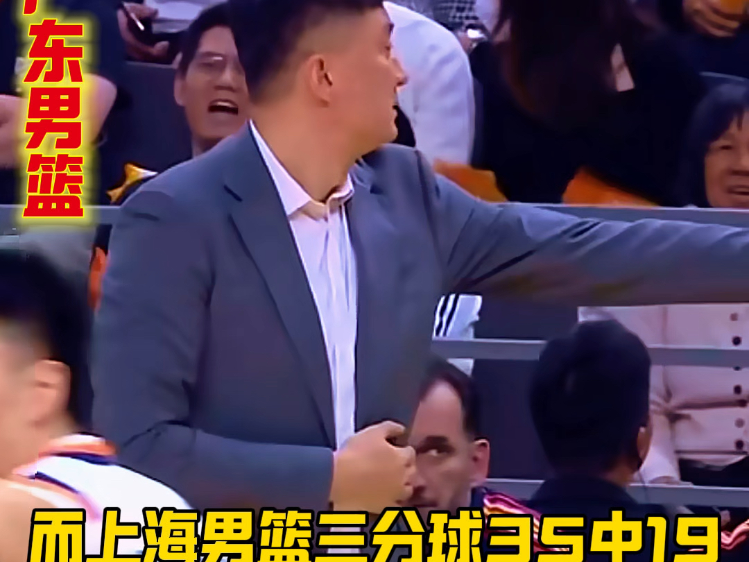 关于赛地聚焦:CBA常规赛冲刺阶段热度飙升;广东宏远临场应变;质疑声仍在;临场指挥获称赞的信息 关于赛地聚焦:CBA常规赛冲刺阶段热度飙升;广东宏远临场应变;质疑声仍在;临场指挥获称赞的信息